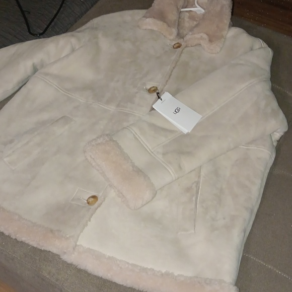 UGG Faydon reversible shearling jacketReversible